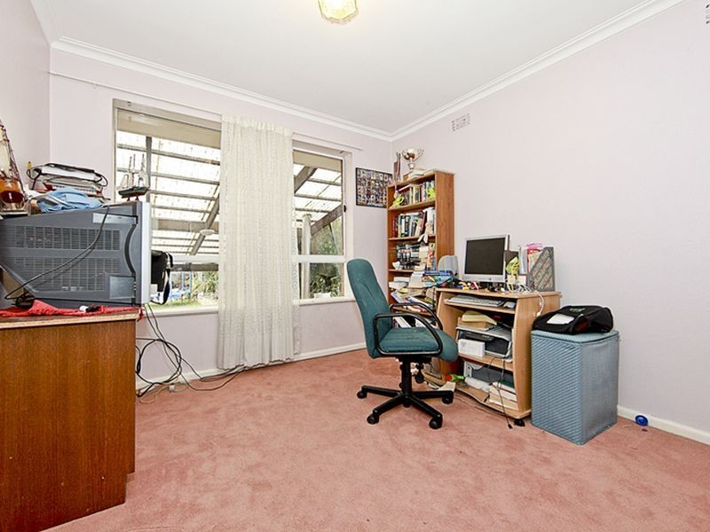 18 Frederick Street, Queanbeyan NSW 2620