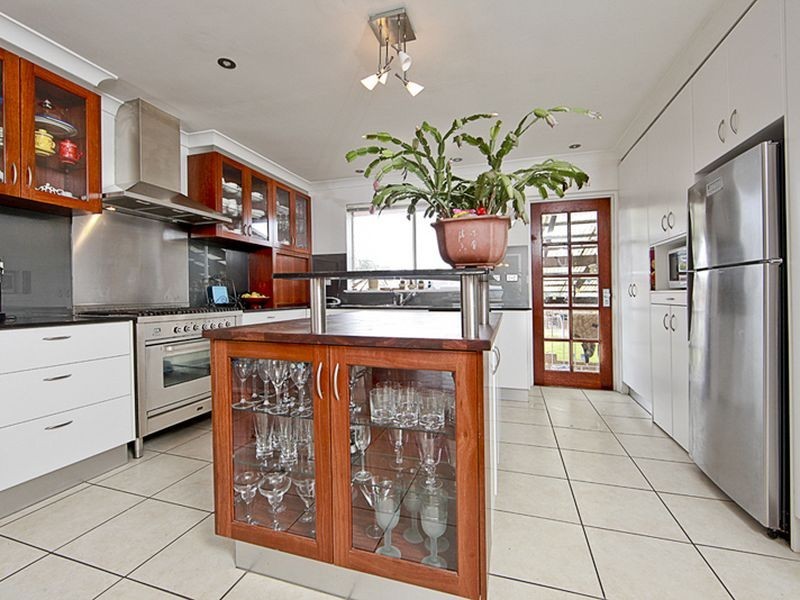 18 Frederick Street, Queanbeyan NSW 2620