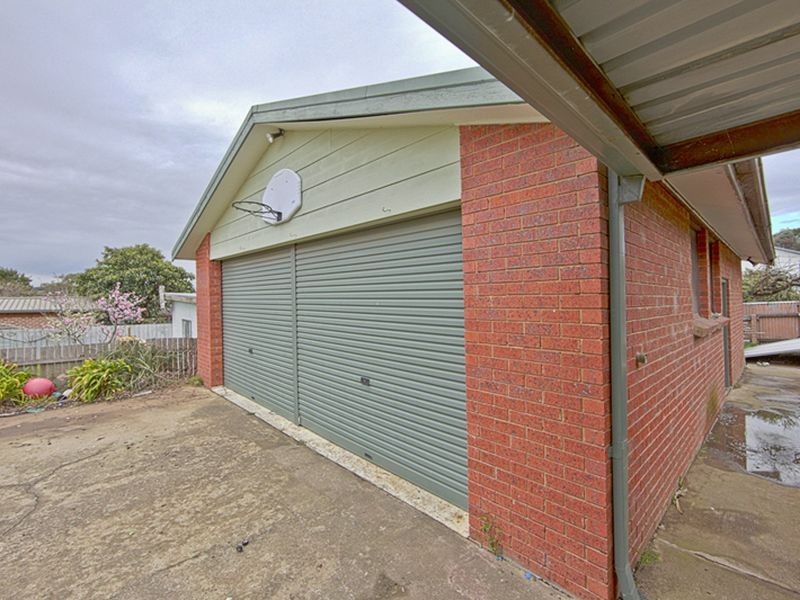 18 Frederick Street, Queanbeyan NSW 2620