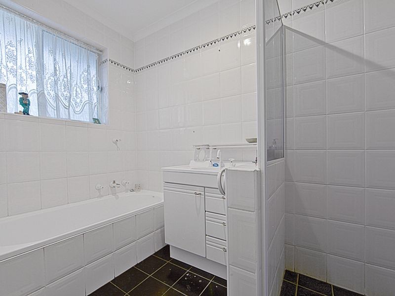 18 Frederick Street, Queanbeyan NSW 2620