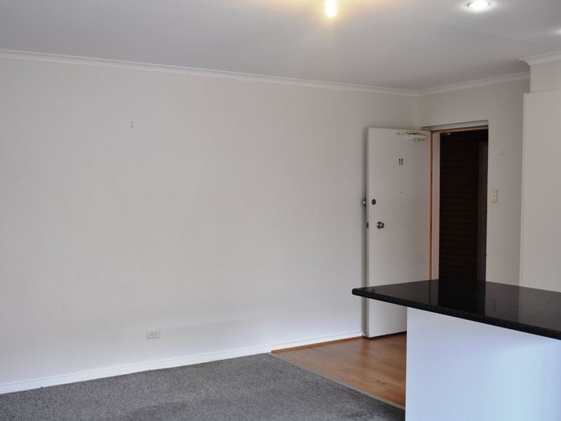 11/56 Trinculo Place, Queanbeyan NSW 2620