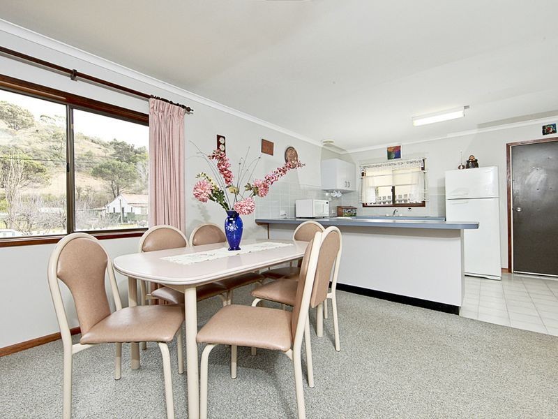 248 Foxlow Street, Captains Flat NSW 2623