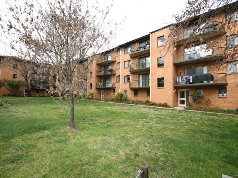 24/13-15 Mowatt Street, Queanbeyan NSW 2620