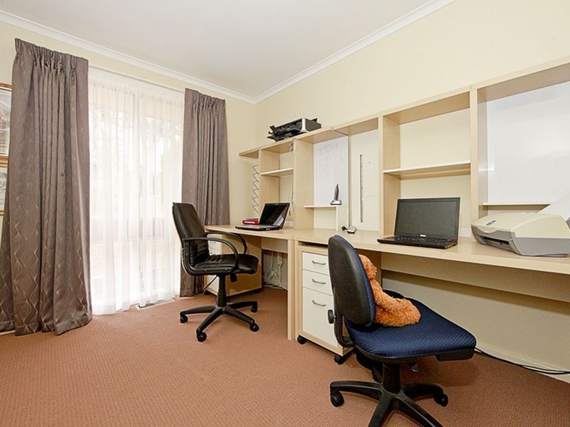 20 Ullamulla Crescent, Queanbeyan NSW 2620