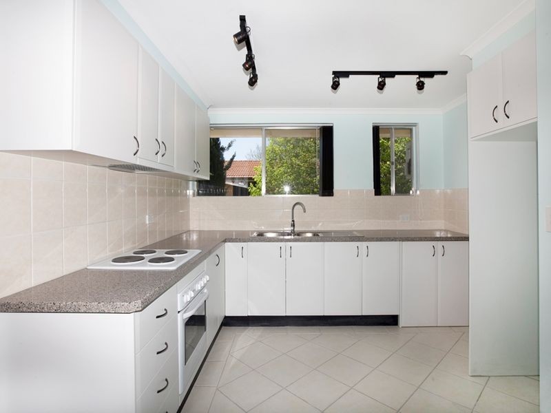 17/1 Mowatt Street, Queanbeyan NSW 2620