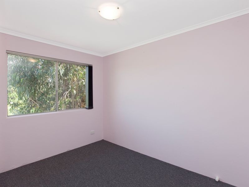 17/1 Mowatt Street, Queanbeyan NSW 2620