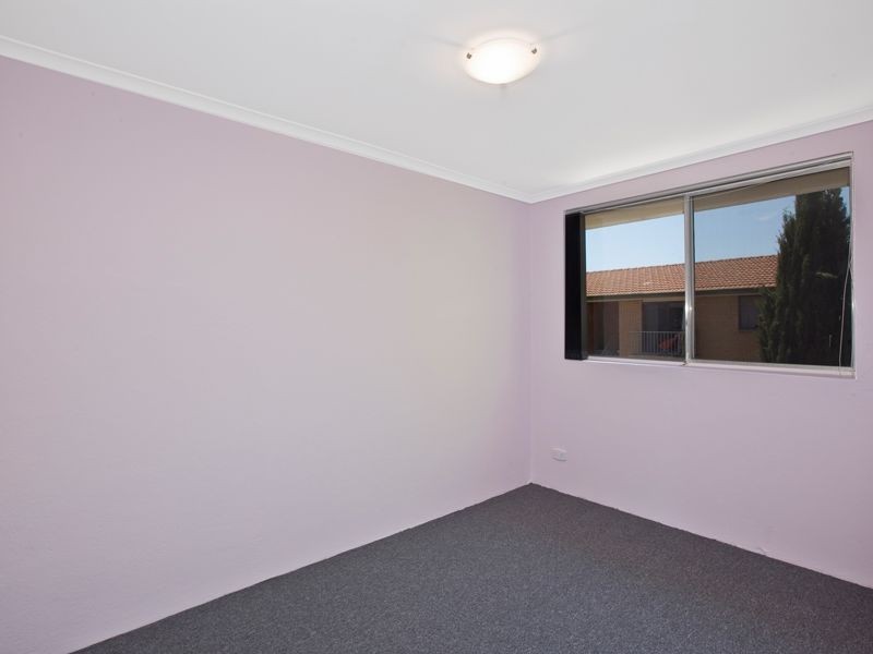 17/1 Mowatt Street, Queanbeyan NSW 2620