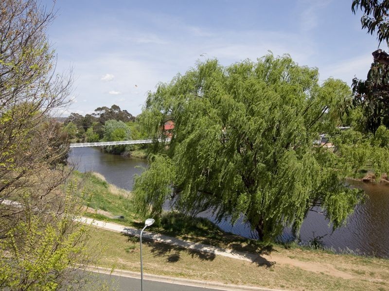 17/1 Mowatt Street, Queanbeyan NSW 2620