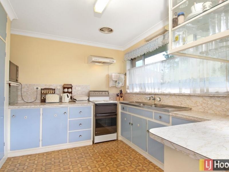 4 Breden Place, Queanbeyan NSW 2620