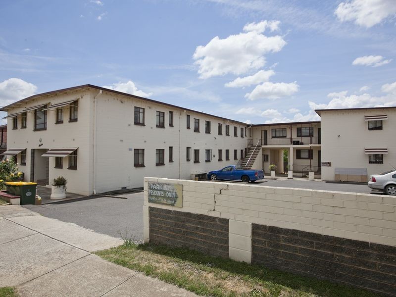 4/10 Arthur Street, Queanbeyan NSW 2620