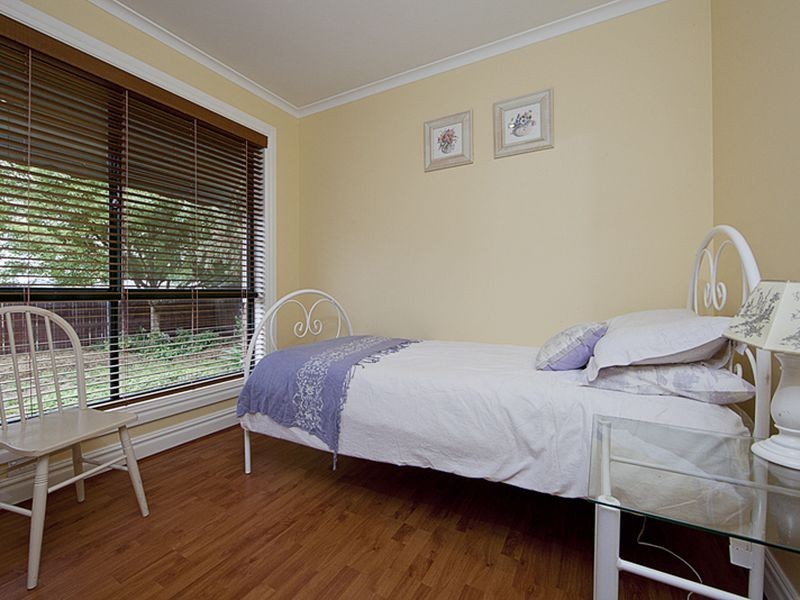 1 Majura Place, Jerrabomberra NSW 2619