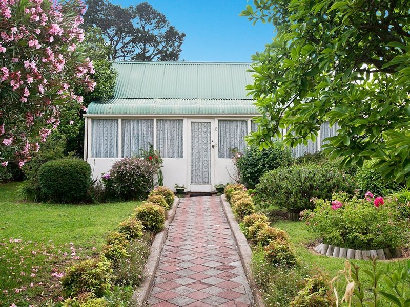 6 George Street, Queanbeyan NSW 2620