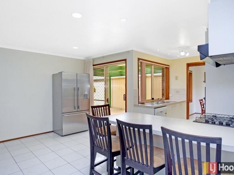 12 Ritchie Place, Queanbeyan NSW 2620