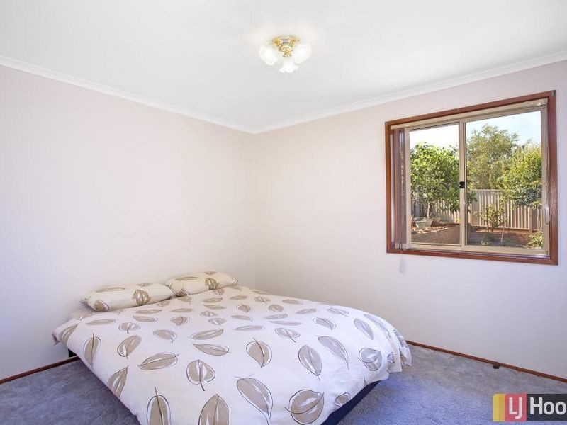12 Ritchie Place, Queanbeyan NSW 2620