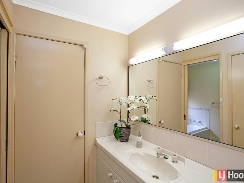 10 Patrick Brick Court, Queanbeyan NSW 2620