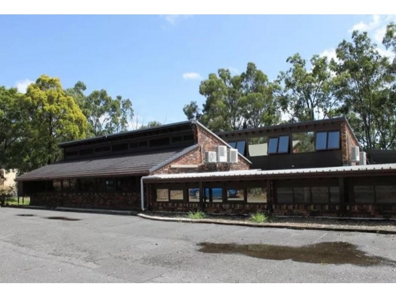 6 Ern Harley Drive, Burleigh Heads QLD 4220