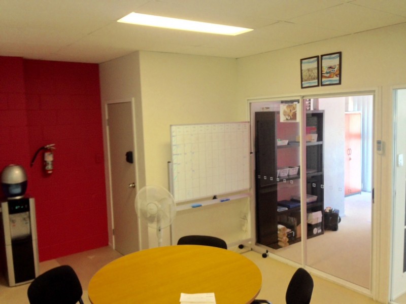 2b/14 Newcastle Street, Burleigh Heads QLD 4220