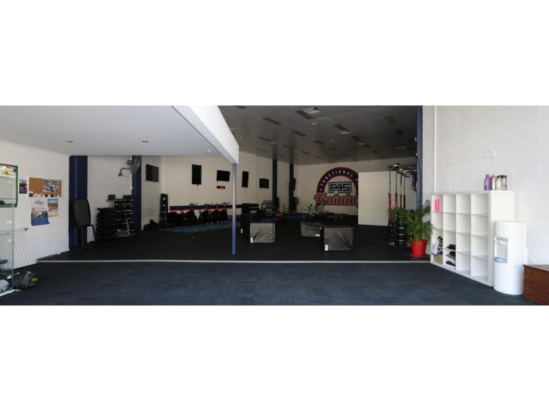 87 West Burleigh Road, Burleigh Heads QLD 4220