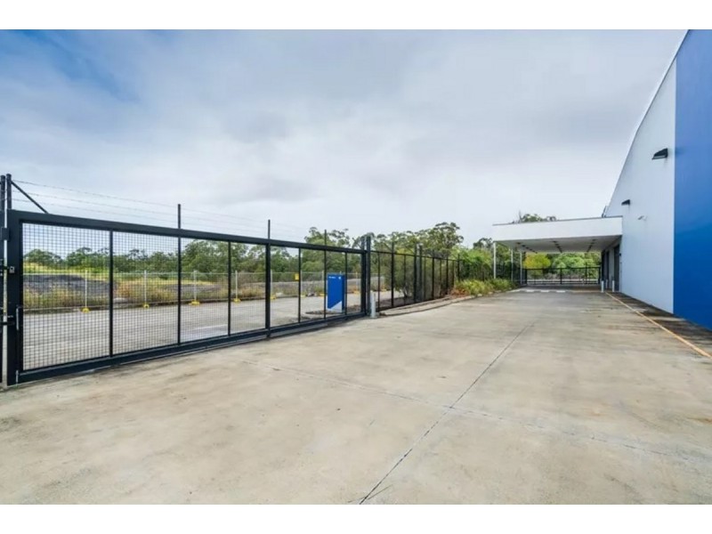 33 Hinkler Drive, Nerang QLD 4211