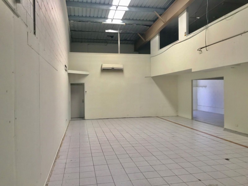 2/49 Taree Street, Burleigh Heads QLD 4220