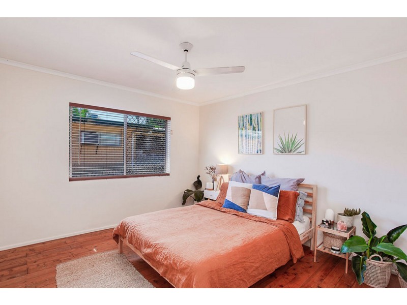 Units 1 & 2/42-44 West Burleigh Road, Burleigh Heads QLD 4220