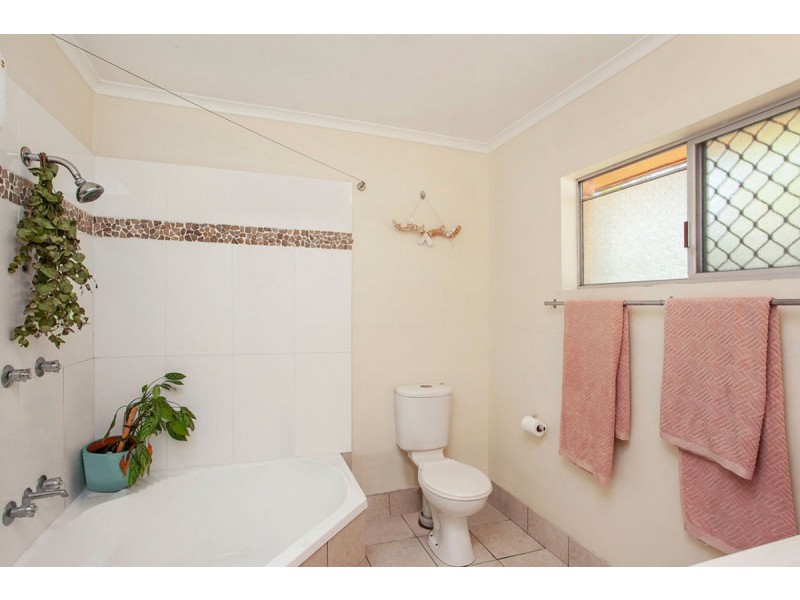 Units 1 & 2/42-44 West Burleigh Road, Burleigh Heads QLD 4220