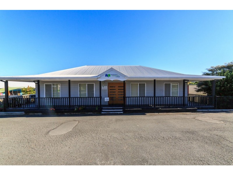 16 Ghilgai Road, Merrimac QLD 4226