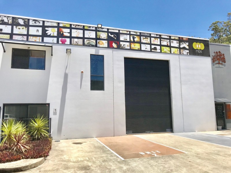 2/58 Township Drive, Burleigh Heads QLD 4220