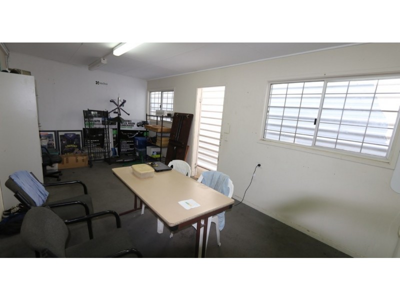 6/2 Rudman Parade, Burleigh Heads QLD 4220