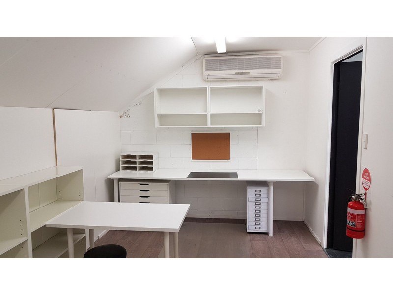 1/26 Greg Chappell Drive, Burleigh Heads QLD 4220