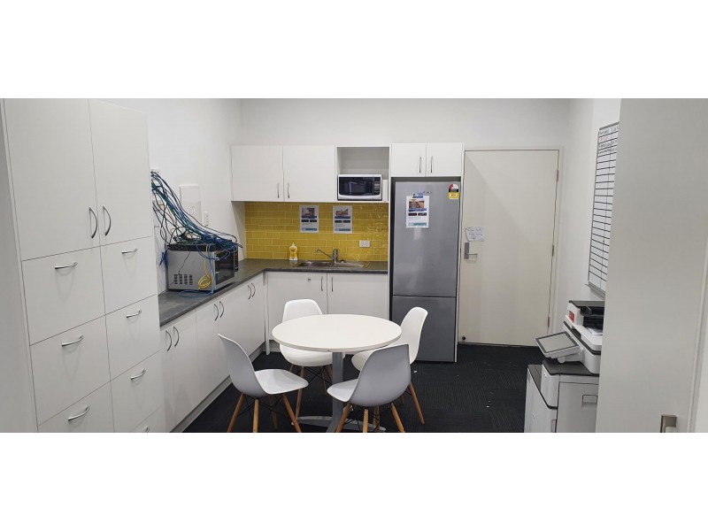 Shop 2/1730 Gold Coast Highway, Burleigh Heads QLD 4220