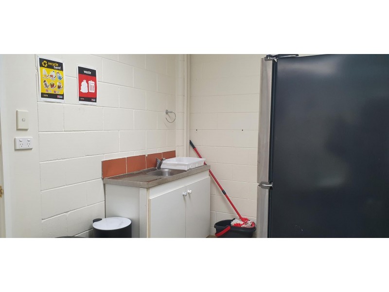 4 & 5/9 Central Drive, Burleigh Heads QLD 4220