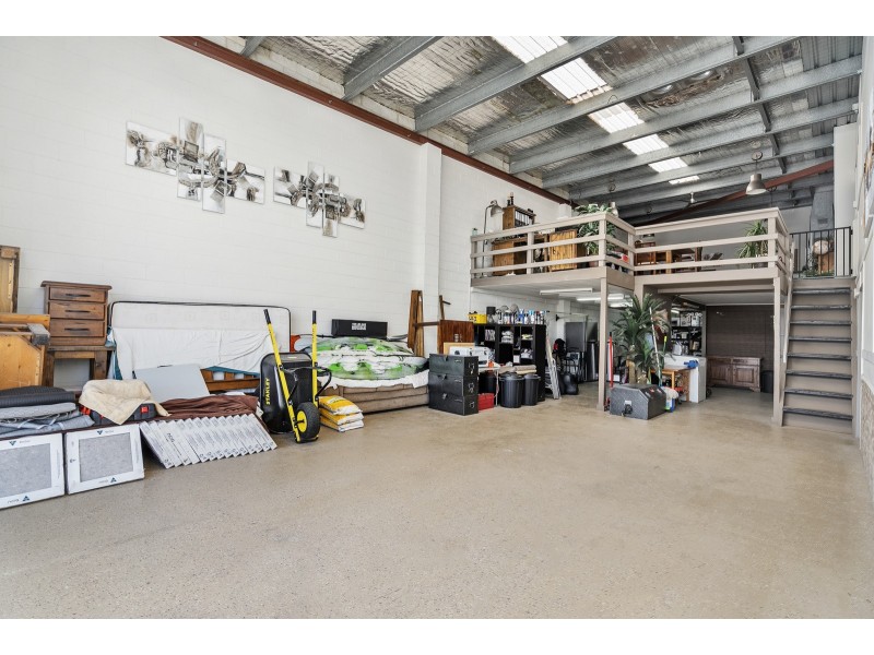 4/9 Hutchinson Street, Burleigh Heads QLD 4220