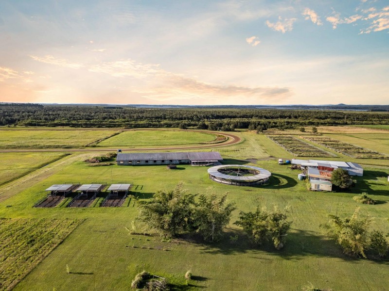 27 Rocky Point Road, Woongoolba QLD 4207