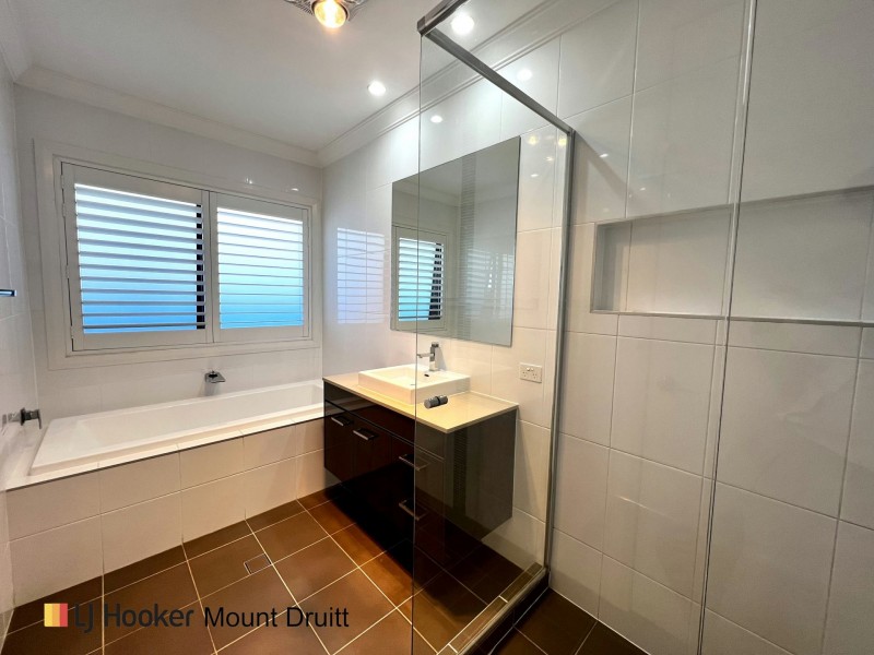 9 Lillypilly St, Colebee NSW 2761