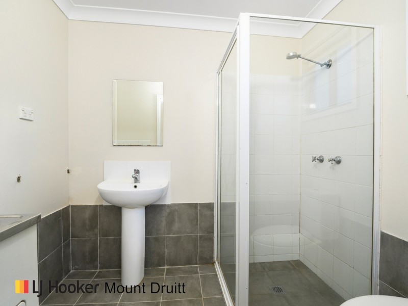 35/35A Feramin Avenue, Whalan NSW 2770