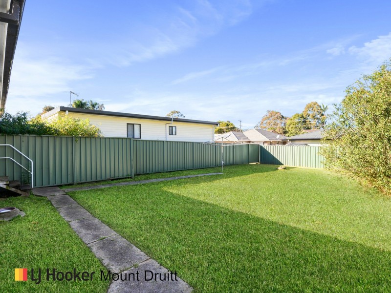35/35A Feramin Avenue, Whalan NSW 2770