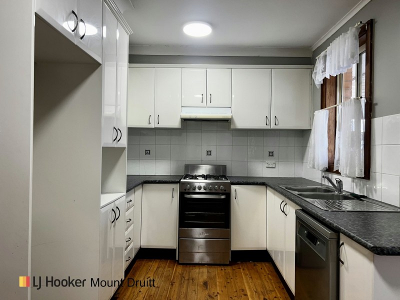 53 Neriba Cres, Whalan NSW 2770