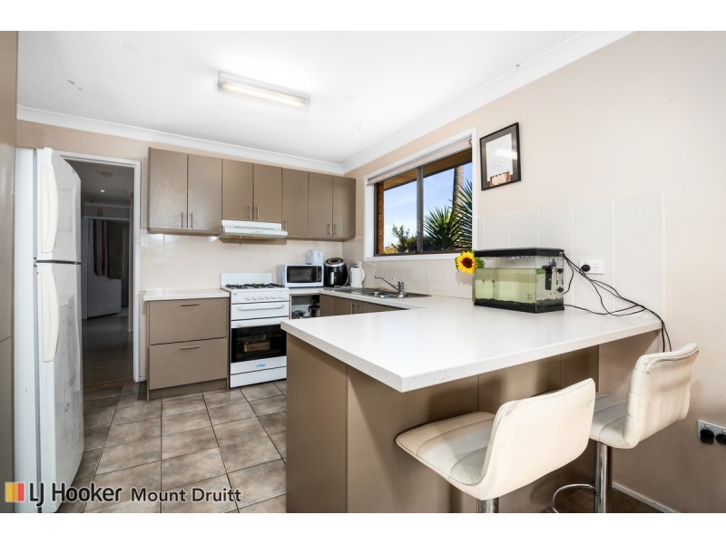 1 & 1a Shiraz Place, Minchinbury NSW 2770
