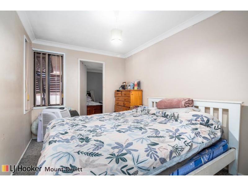 1 & 1a Shiraz Place, Minchinbury NSW 2770