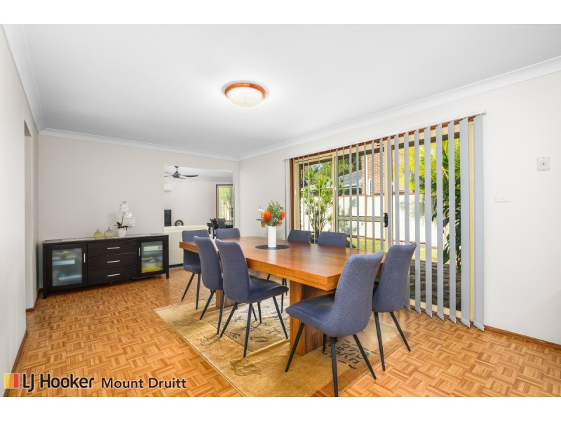 30 Doncaster Avenue, Casula NSW 2170