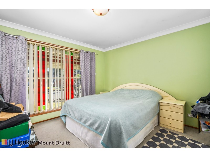 30 Doncaster Avenue, Casula NSW 2170