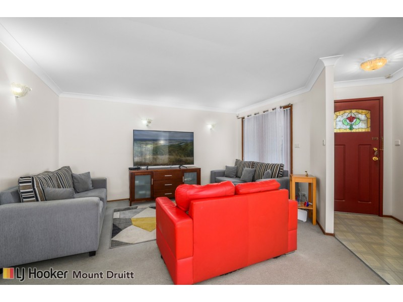 30 Doncaster Avenue, Casula NSW 2170
