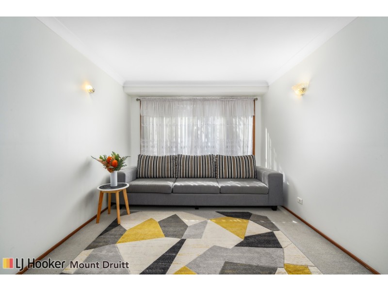 30 Doncaster Avenue, Casula NSW 2170