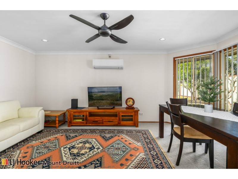 30 Doncaster Avenue, Casula NSW 2170