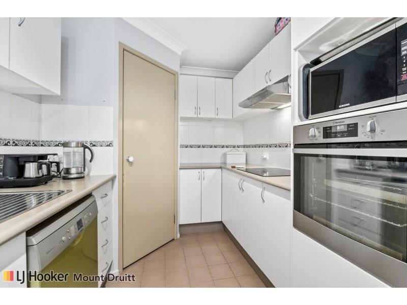 2/39 Hobart Street, Oxley Park NSW 2760