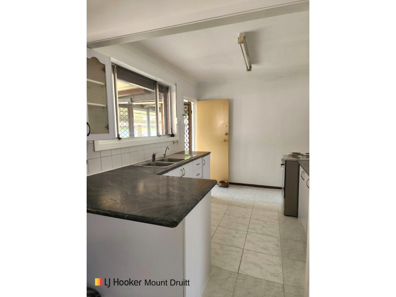 17 North Parade, Mount Druitt NSW 2770