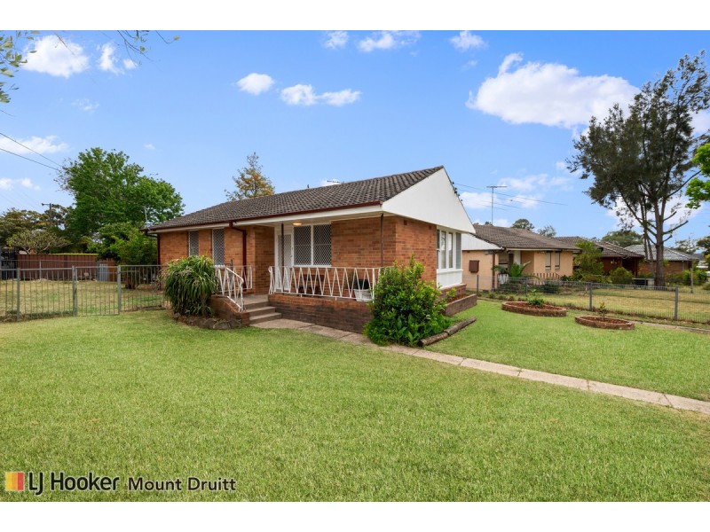 17 Mcmurdo Avenue, Tregear NSW 2770