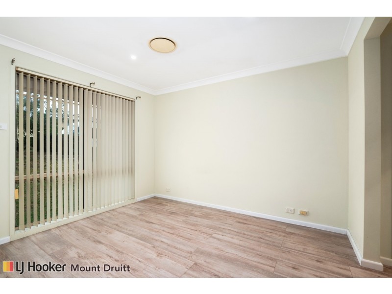 33 Chameleon Drive, Erskine Park NSW 2759