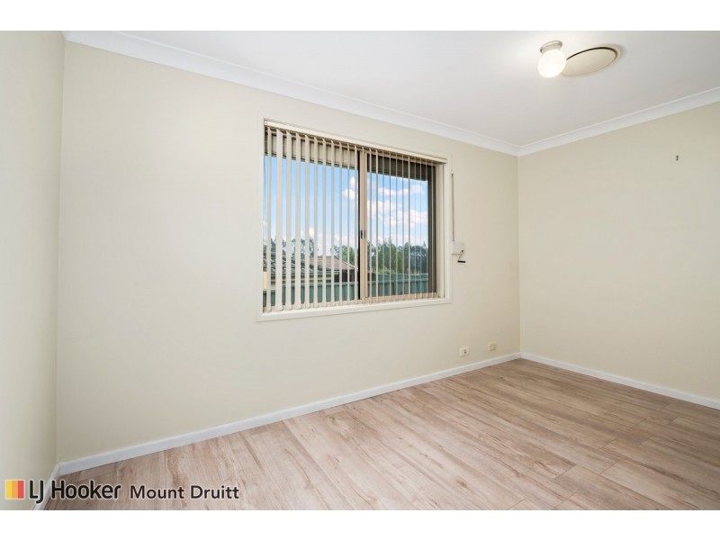 33 Chameleon Drive, Erskine Park NSW 2759